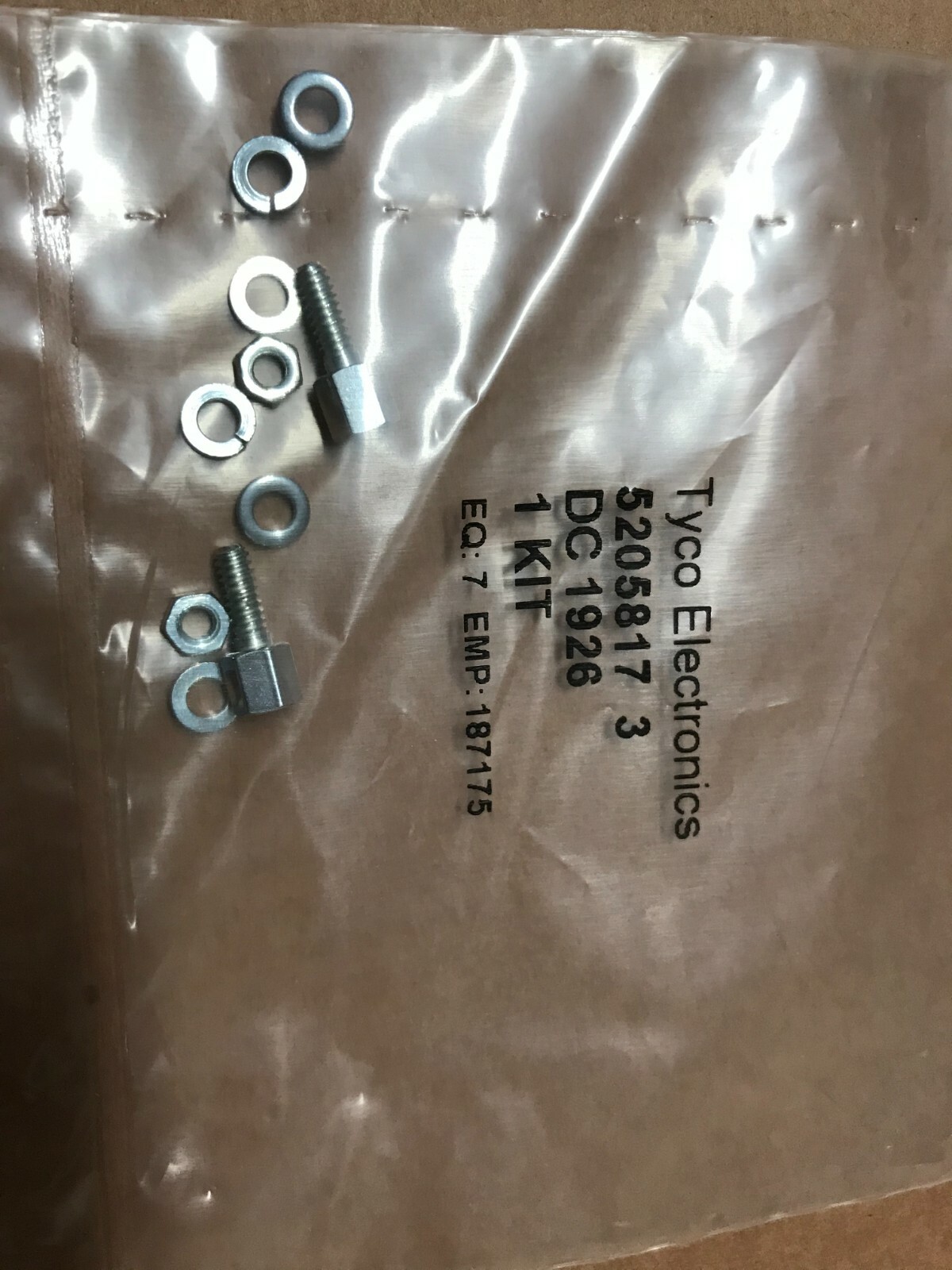 Tyco Electronics 5205817-3 DC1926 Female Screwlock Assembly Kit