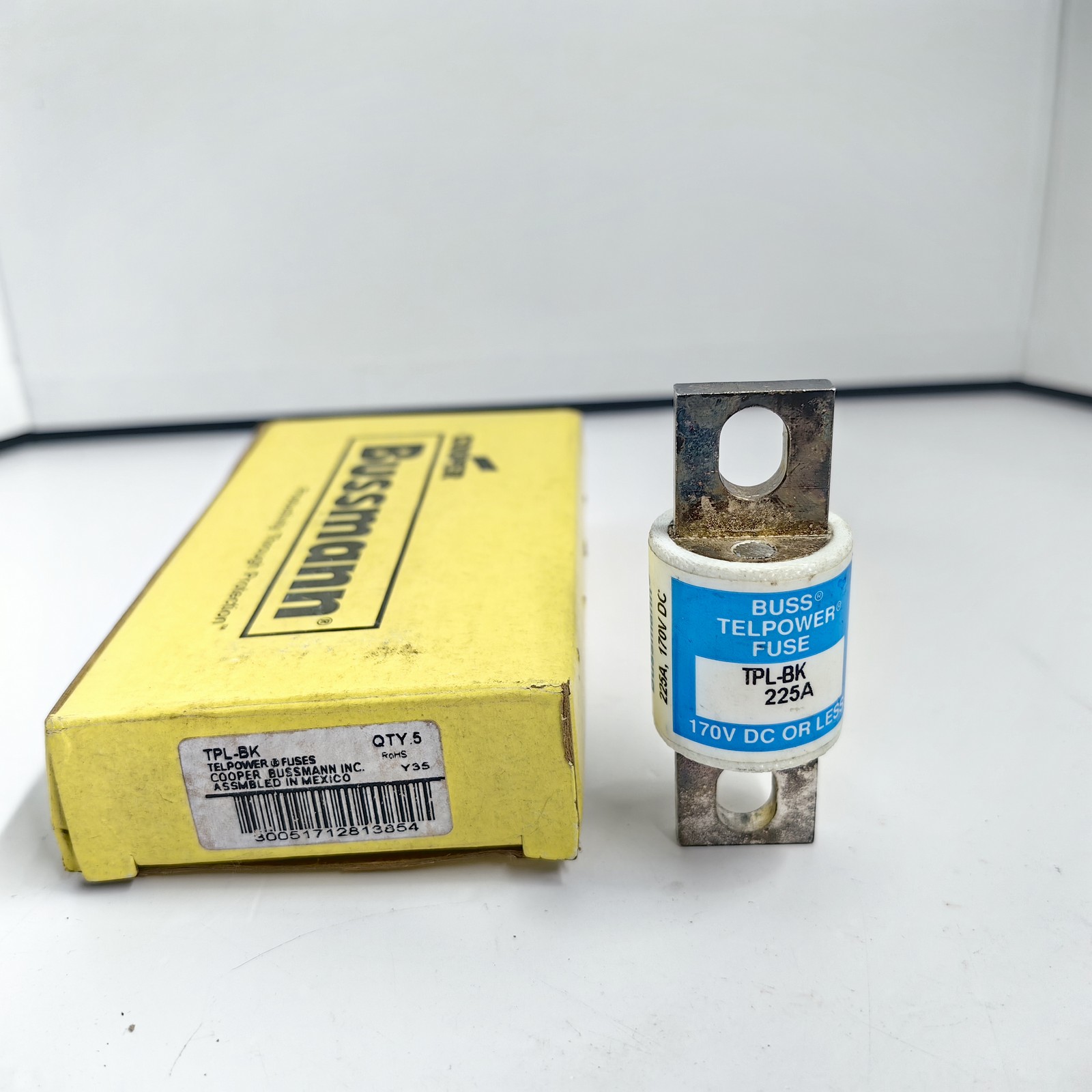 (1 PCS) Bussmann Fuse TPL-BK Loose