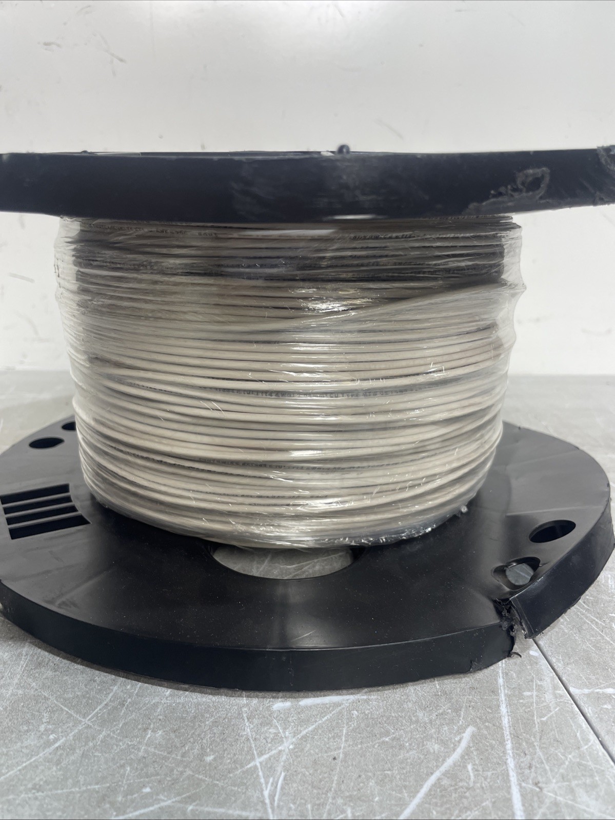 Southwire E51583 Mtw/thwn/thhn White Machine Tool Wire 14awg 500ft Copper Strand