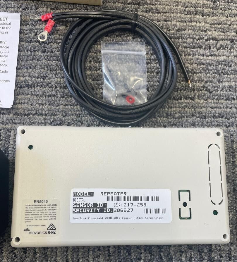Lot of 2 Atkins Corporation TempTrak Repeater, Relays Data Received – New