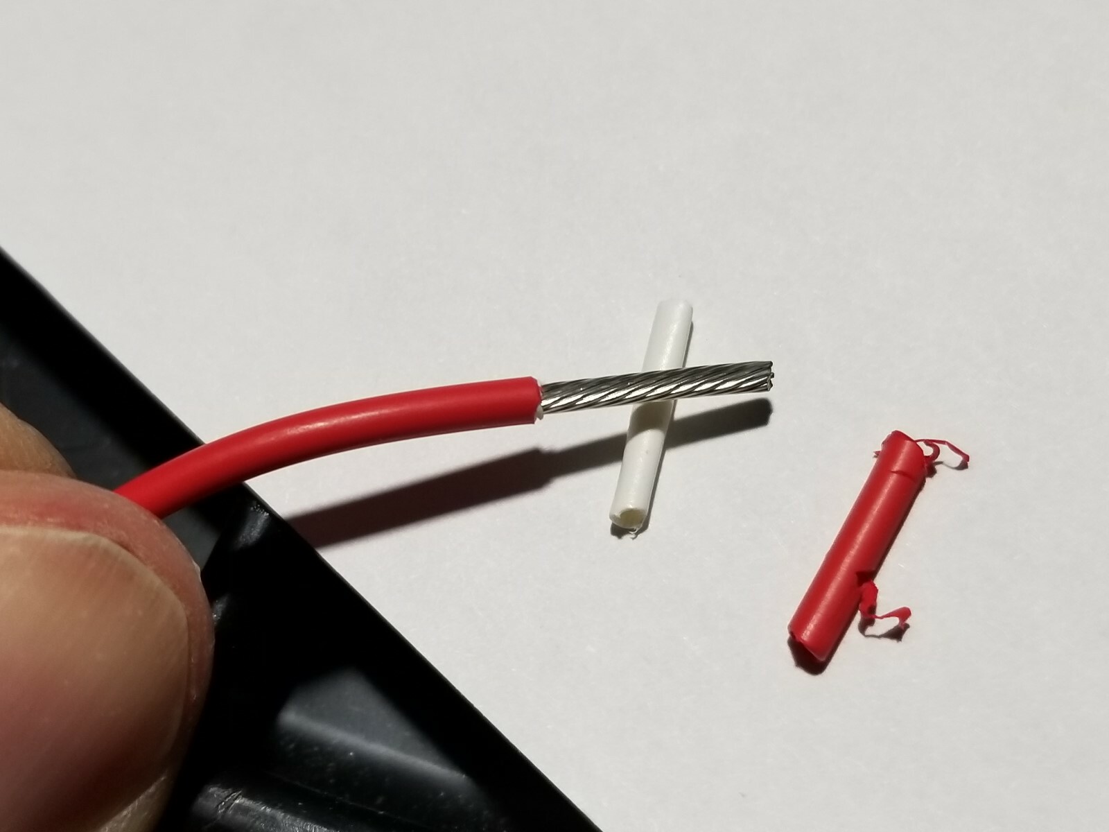 Raychem/TE FLDWC0311-1.5-2 #16awg FlexLite Dual Wall HookUp Wire PVDF UL3584 Red