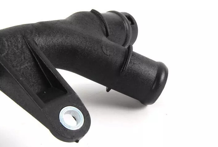 New Water Coolant Pipe Cylinder Head To Oil Cooler for Mercedes W203 C230