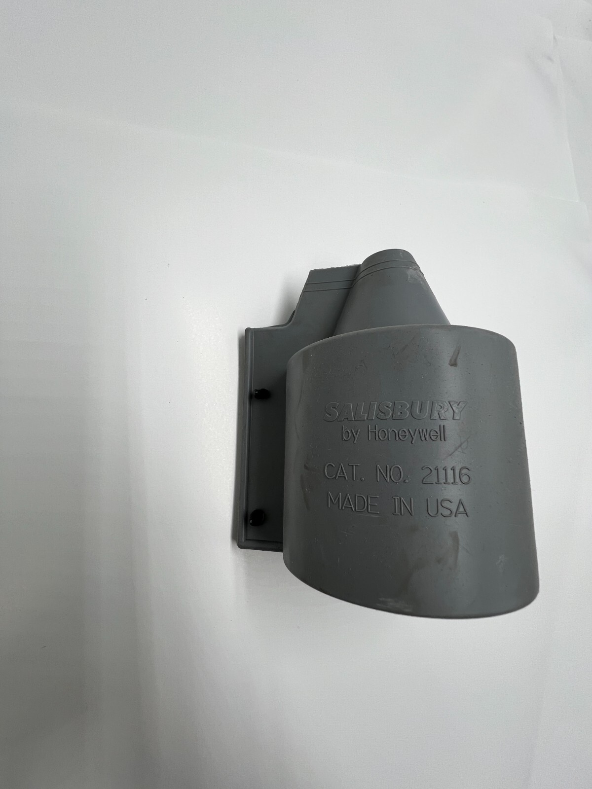 (QTY 3) Salisbury 21116 16 KV Silicone Rubber Ozone UV Resistant Bushing Gray