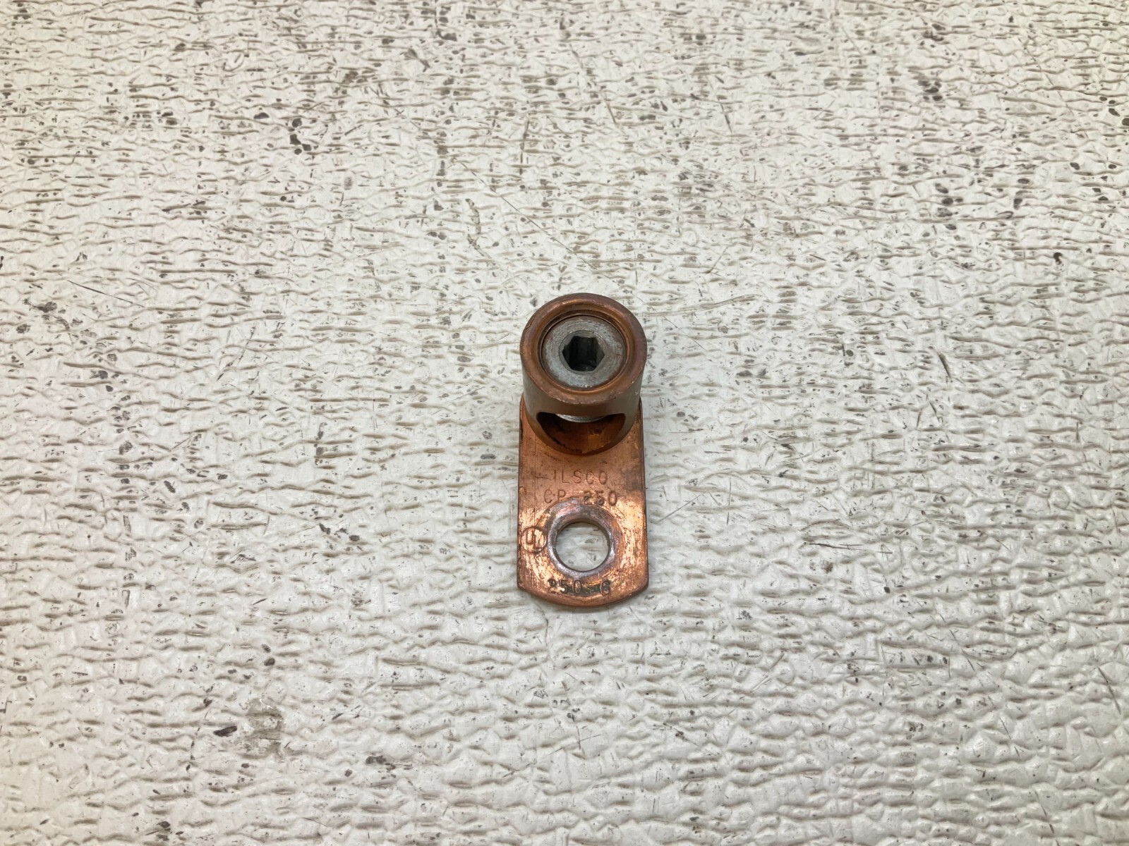 ILSCO CP-250 Terminal Lug CP250 250-6 (VT)