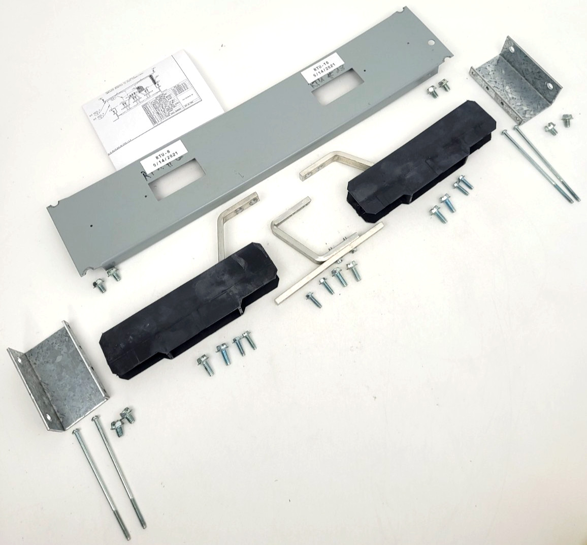 SE6 Siemens 125 Amp Twin Mounting Hardware 19″ Cover – Next Day Option