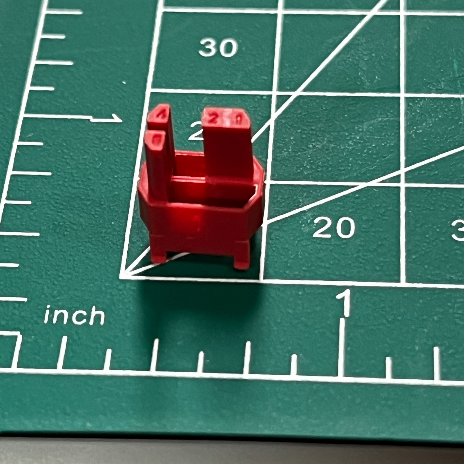 Lot of 488 PCS of AMP AIRS-0039: Red Insulated Wire/Pin Housing, As pictured