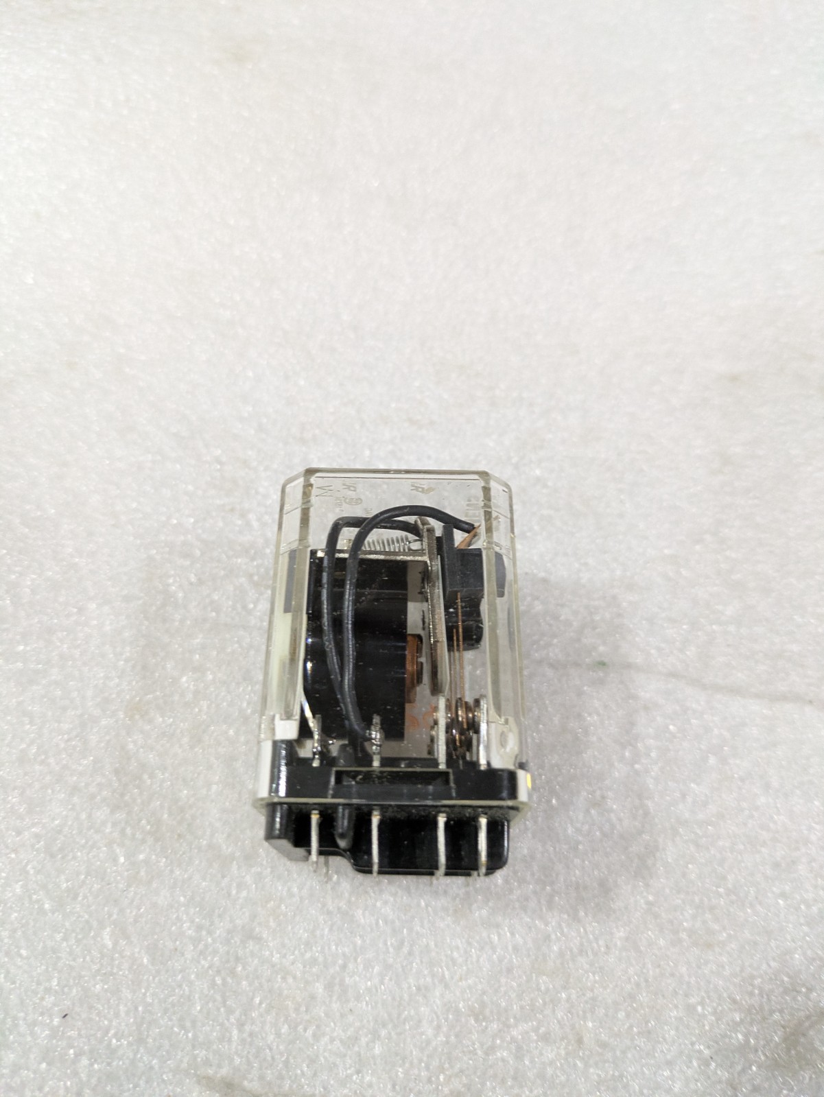 SIEMENS KUP14A15120S SUP14A15120 RELAY SOCKET MOUNT 120VAC