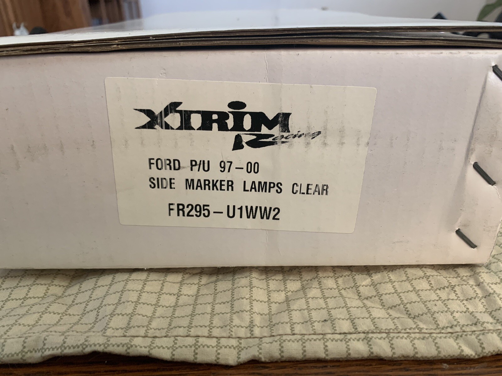 Ford P/U 97-00 FR295-U1WW2 FR295U1WW2 Side Maker Lamps Clear EU NEW NOB