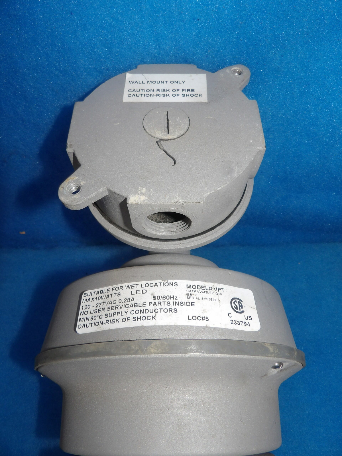 Halco VPT VW43LED Q10 10 Watt Wall Mounted Flood Light + 1 Year Warranty