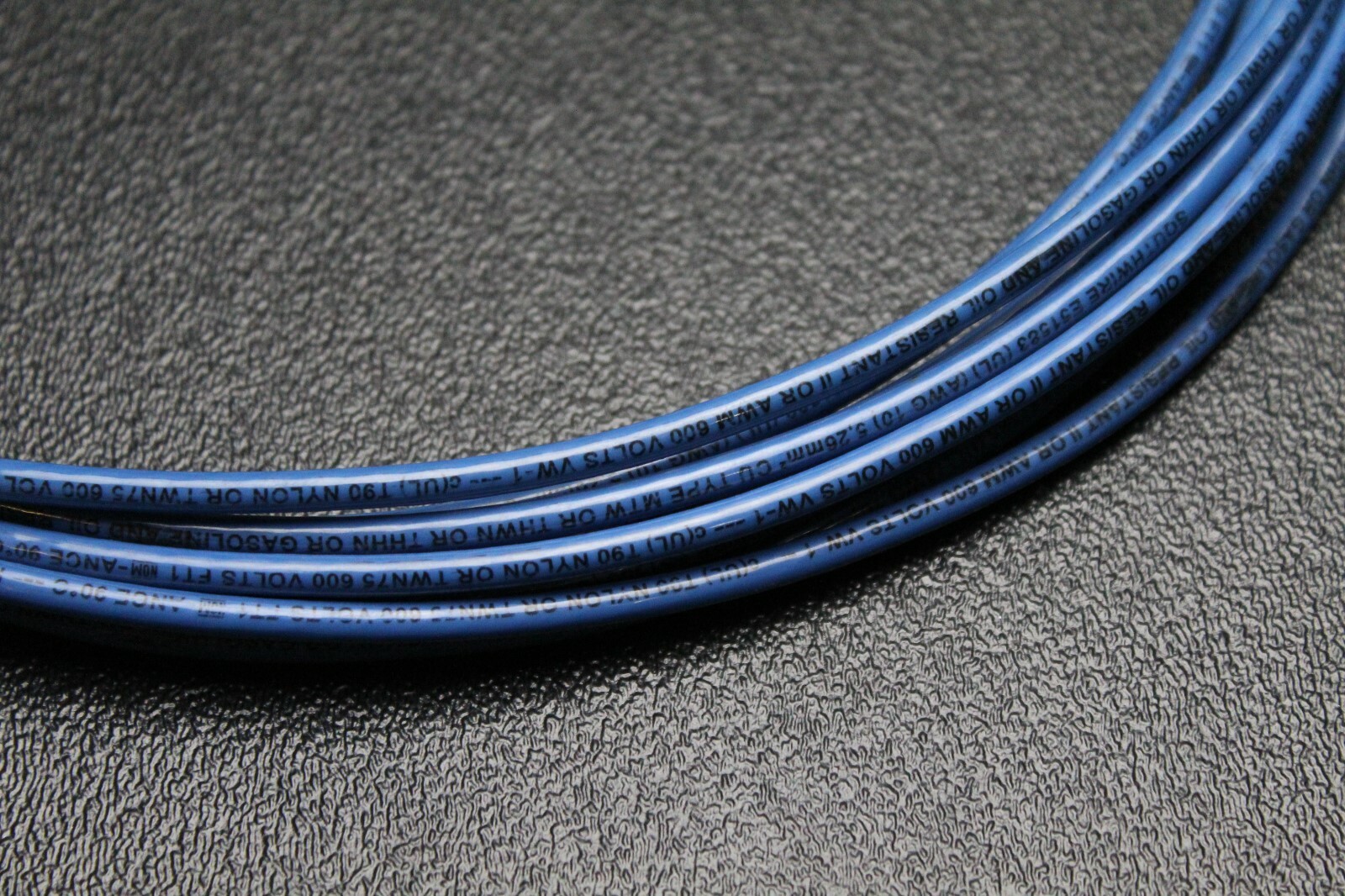 10 GAUGE THHN WIRE STRANDED BLUE 20 FT THWN 600V BUILDING MACHINE CABLE AWG