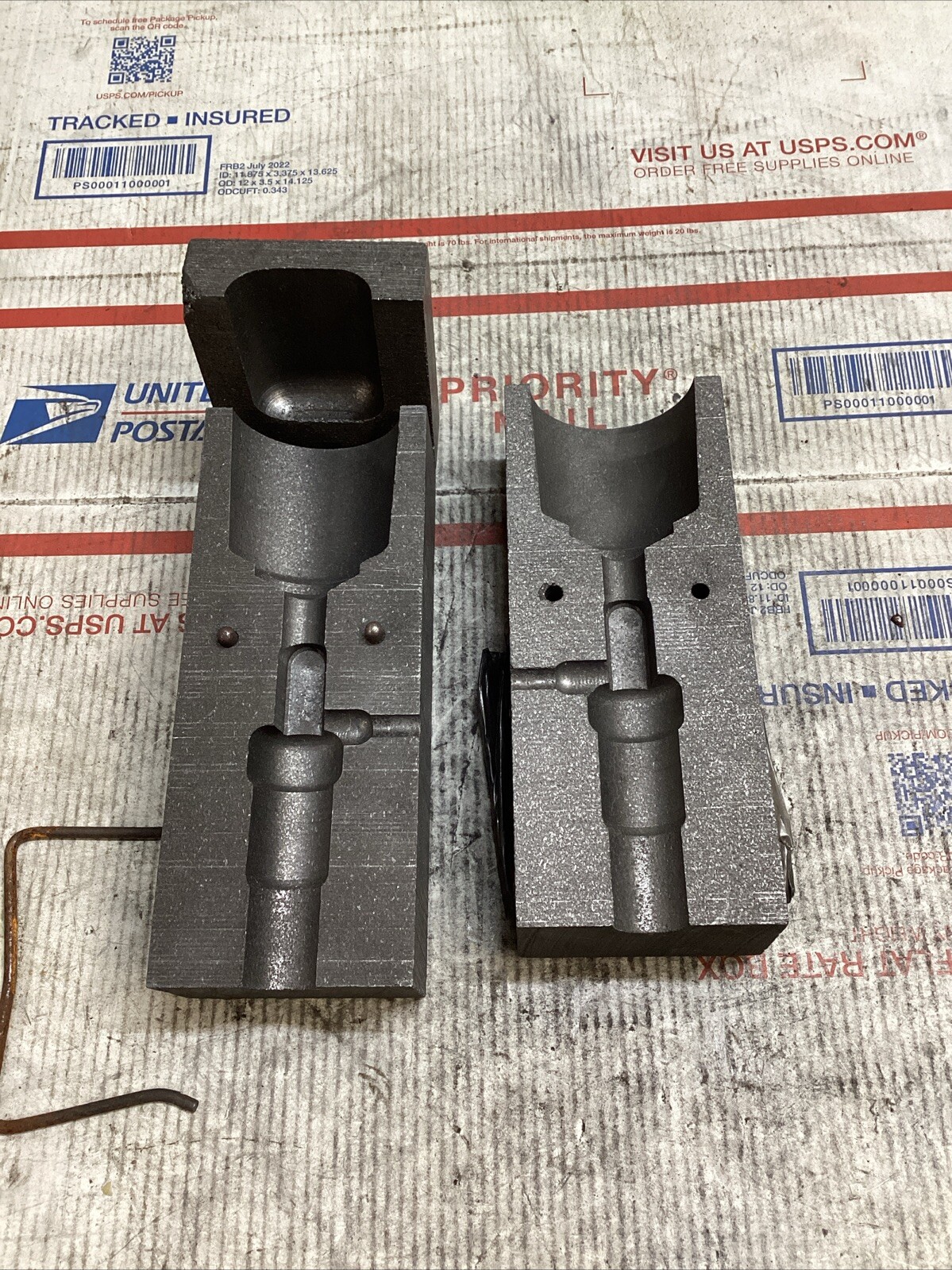 ERICO CADWELD IP-B GRC-181L MOLD #4 CONC TO 3/4 CU ROD #90 CART ED4U 3295