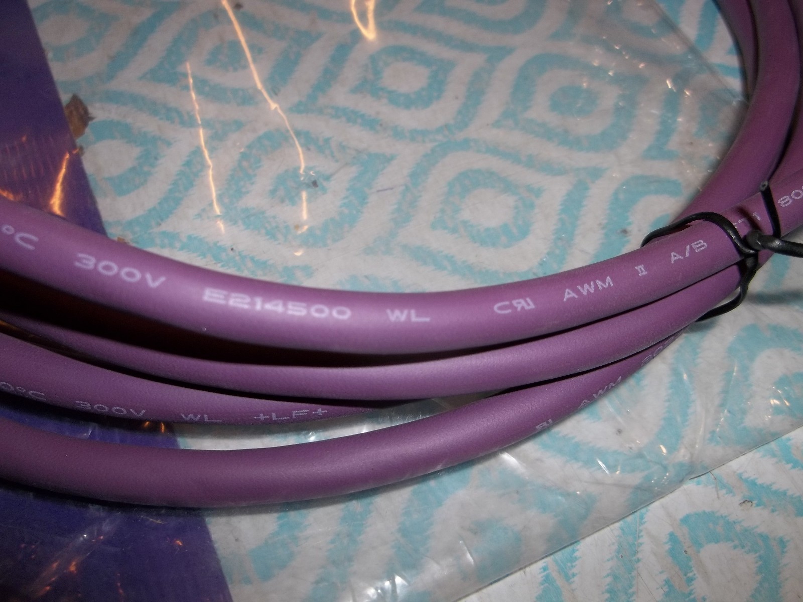 AWM 20233 VW-1 300V E214500 WL A/B FT1 +LF+ 49019000-030 SENSOR CABLE 4 PIN(VV5)