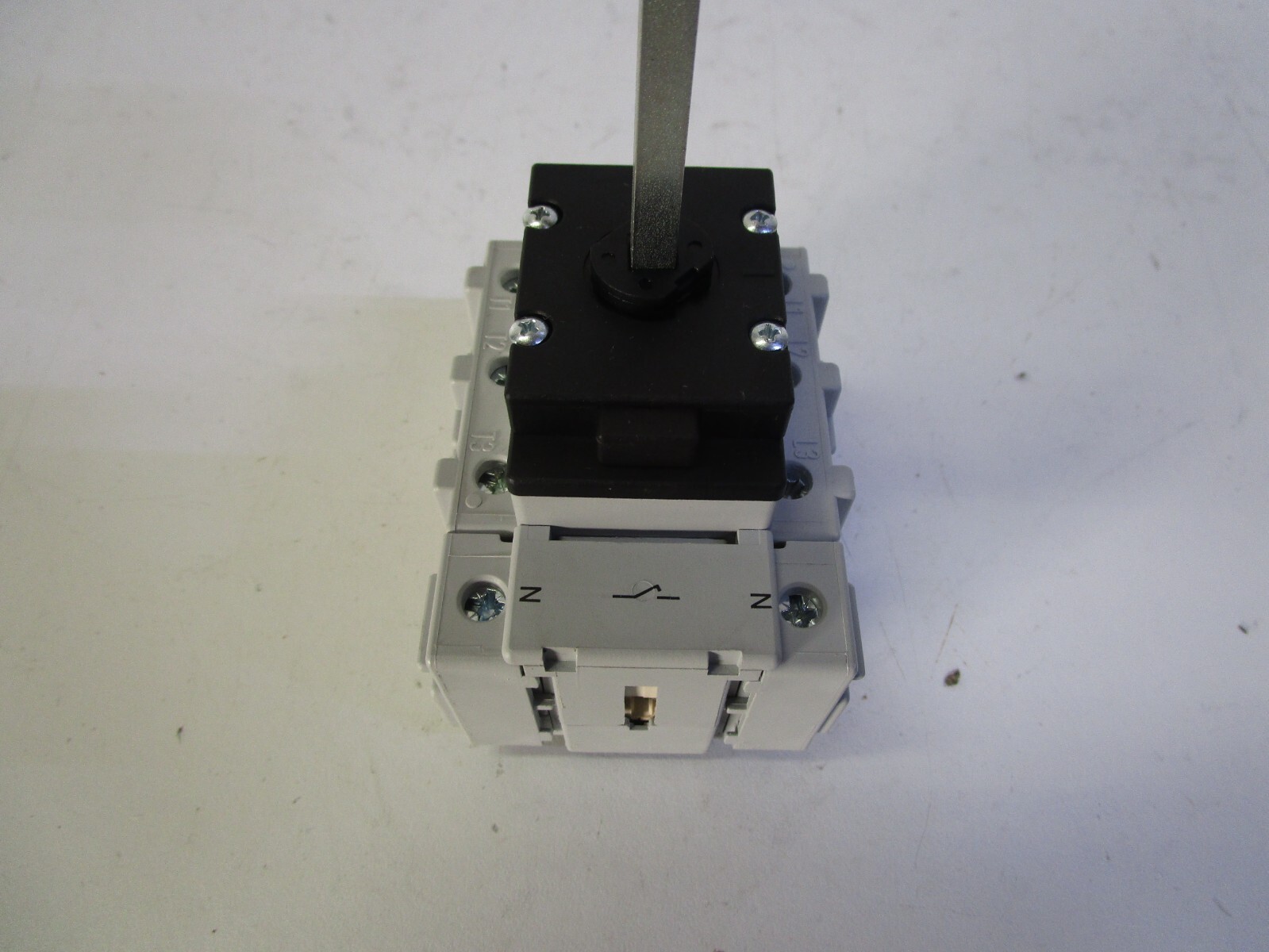 SIEMENS 3LD2517-1TL11 SWITCH – USED – FREE SHIPPING