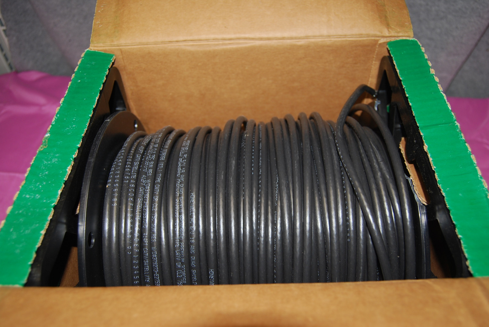 Honeywell Genesis 50076108 RG6/U Quadshield CaTV 5C 500 ft x 2 Boxes M3978
