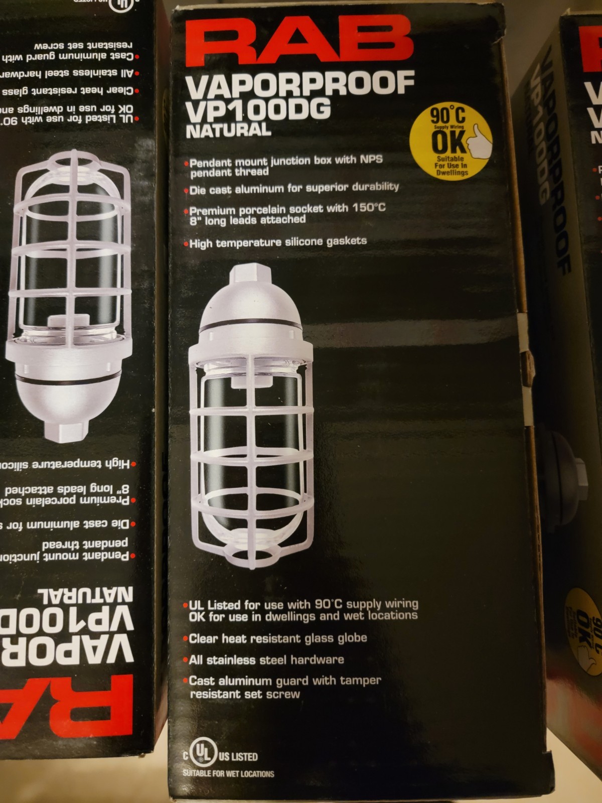 Qty 100 RAB Lighting VP100DG 150W 277V Diecast Aluminum Light Fixture w/Guard