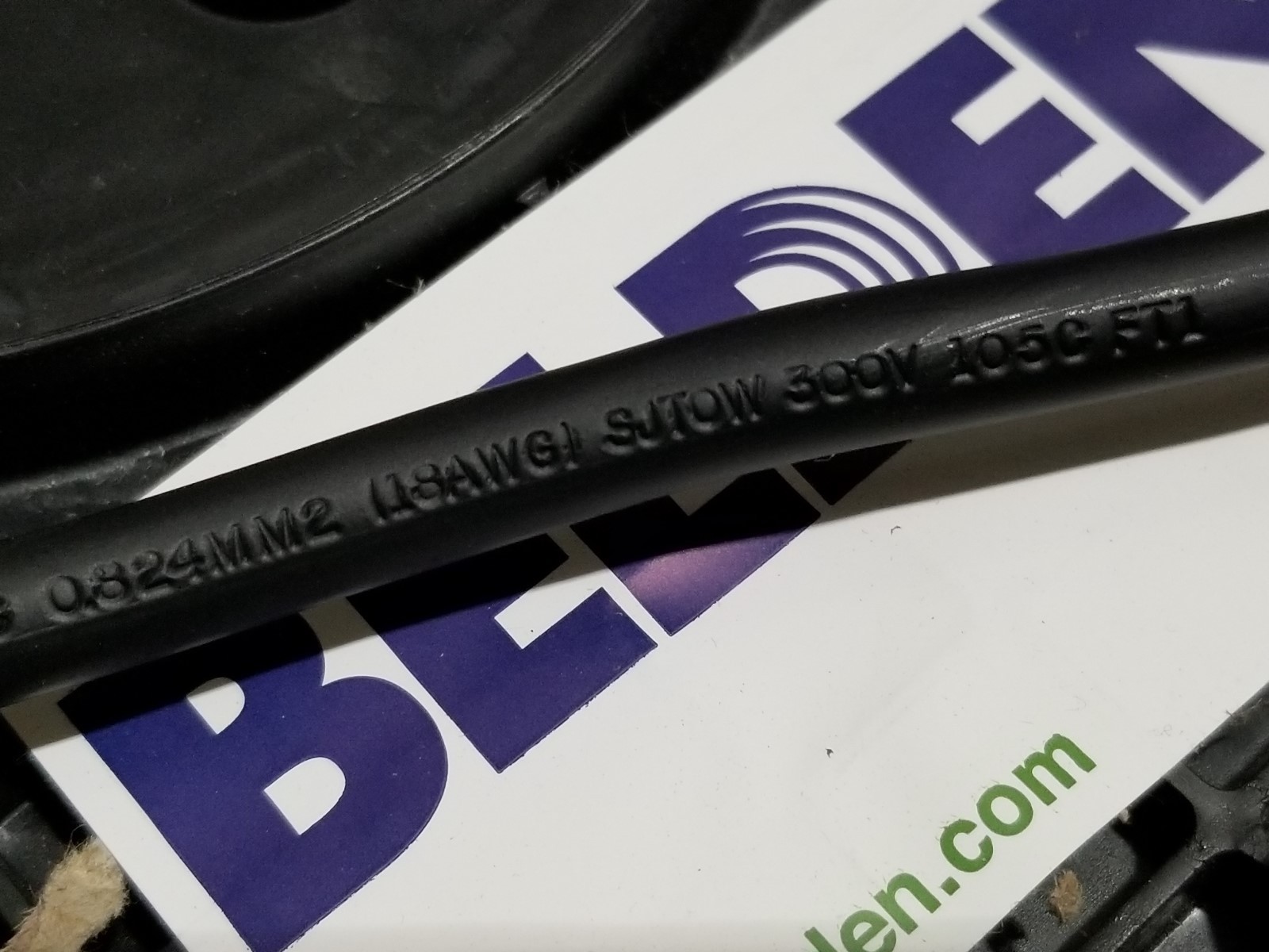 Belden 19509 18/3C SJTOW BelFlex High Flex Portable Power Cord Cable Black /10ft