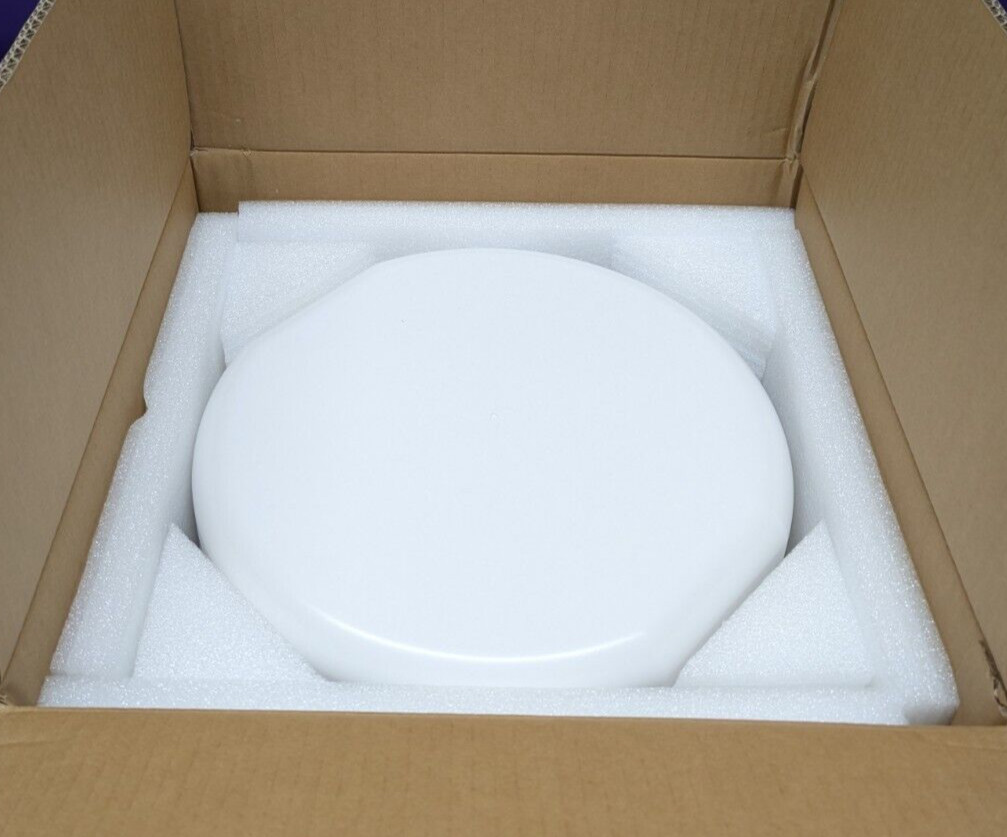 New Thales MissionLINK 700 Vehicular Satellite Internet System Kit MF350BV