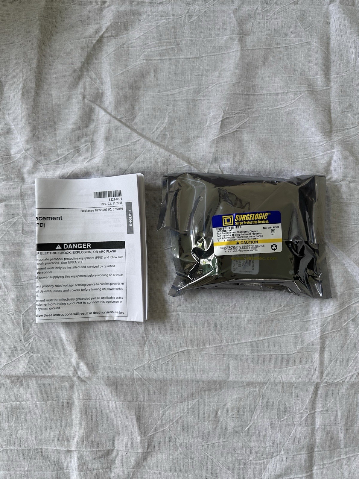 Square D Surgelogic TVS3DSPVC TVSS Display Kit, 3phase, New Open Box