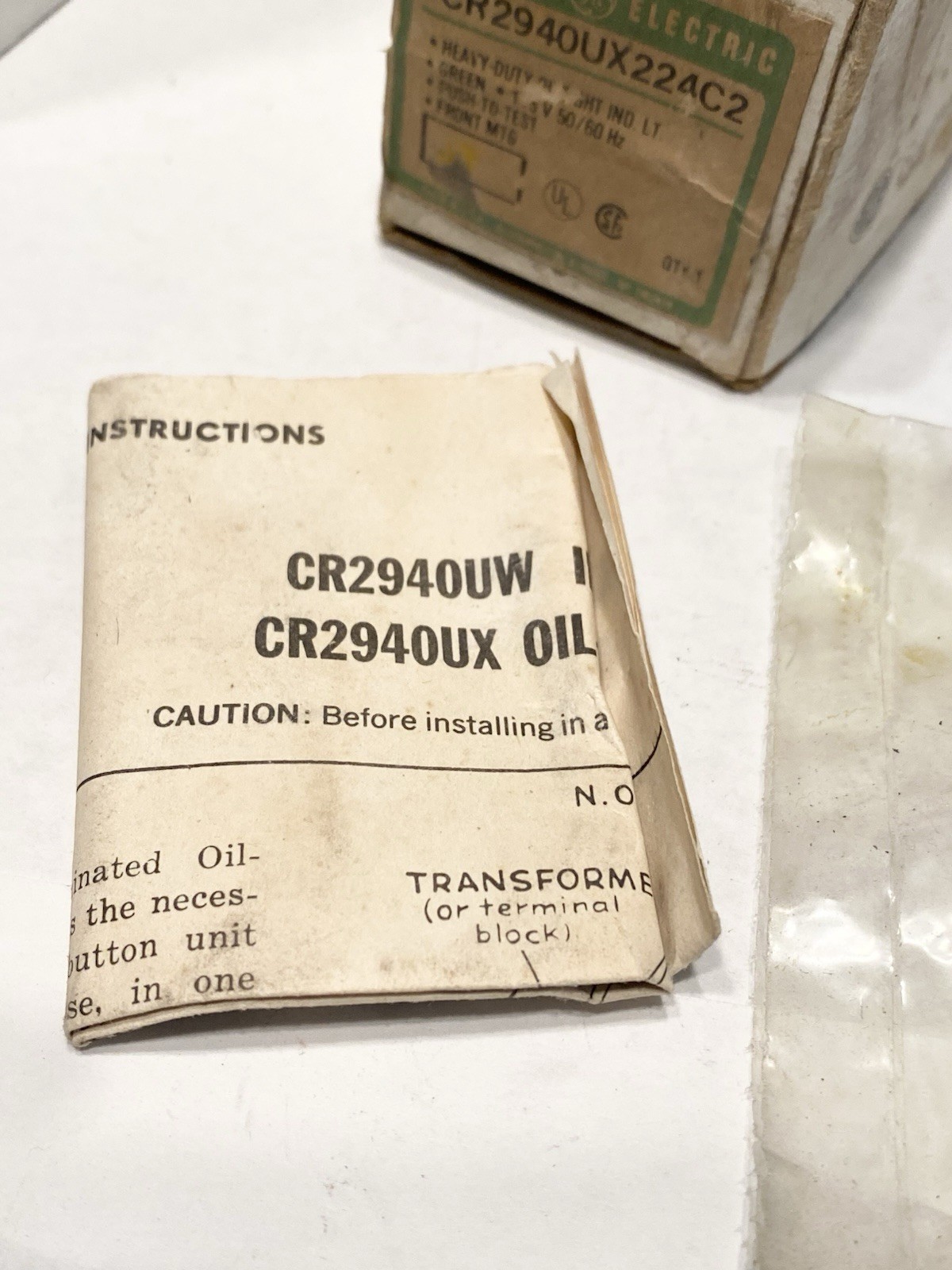 GENERAL ELECTRIC CR2940UX224C2 New. Open Box.