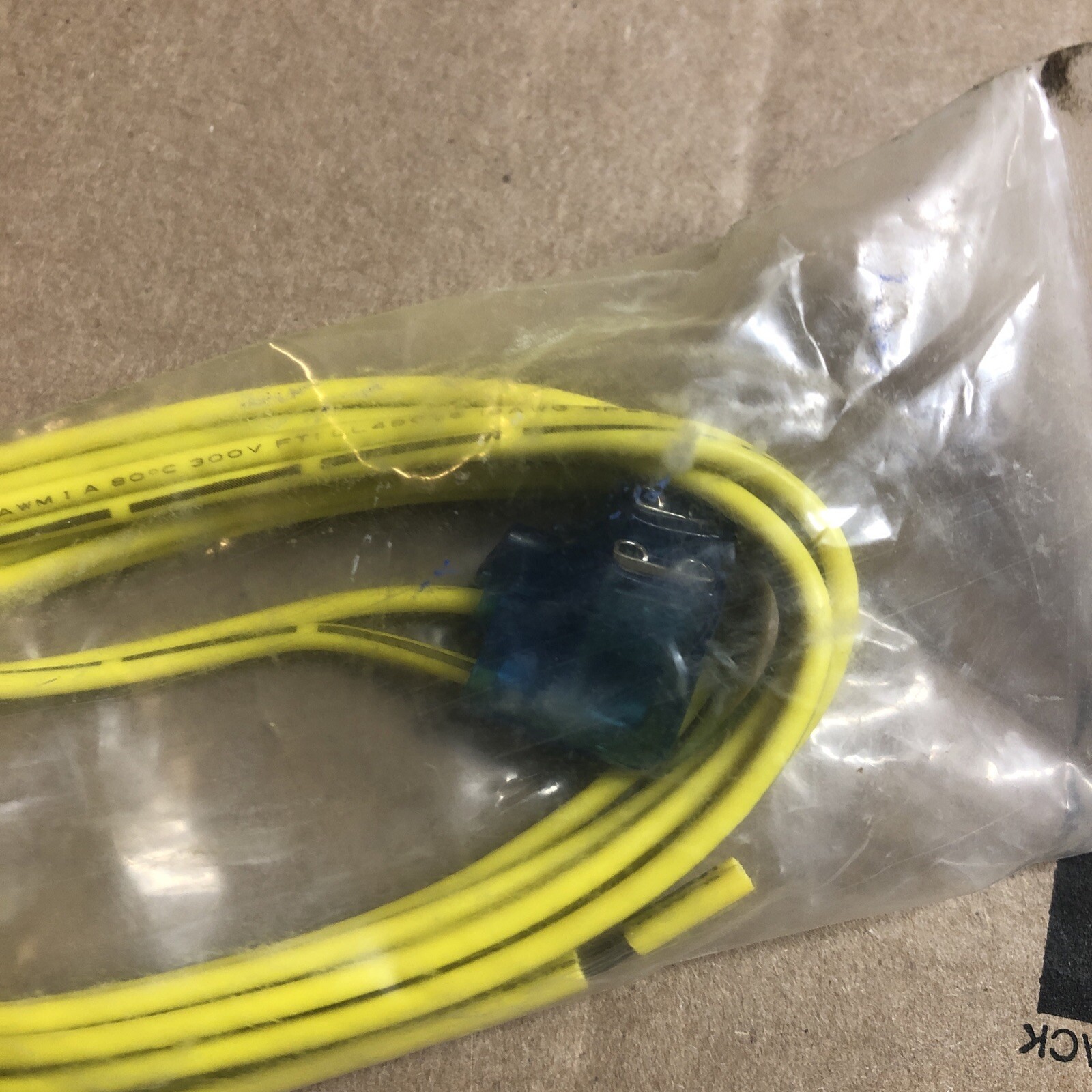 AWM2468E 56357VW-1 300V 18AWG TAHSING CSA AWM