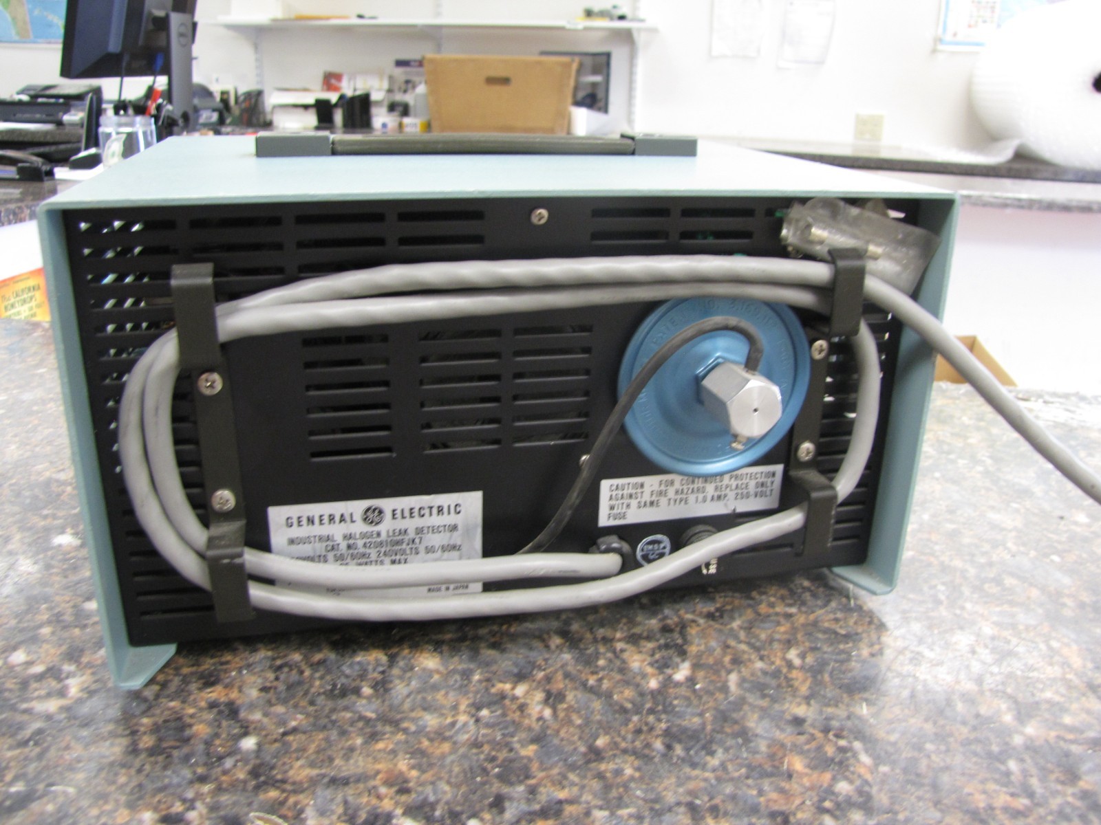 GE GENERAL ELECTRIC INDUSTRIAL HALOGEN LEAK DETECTOR 420810HFJK7 H25B -NK6