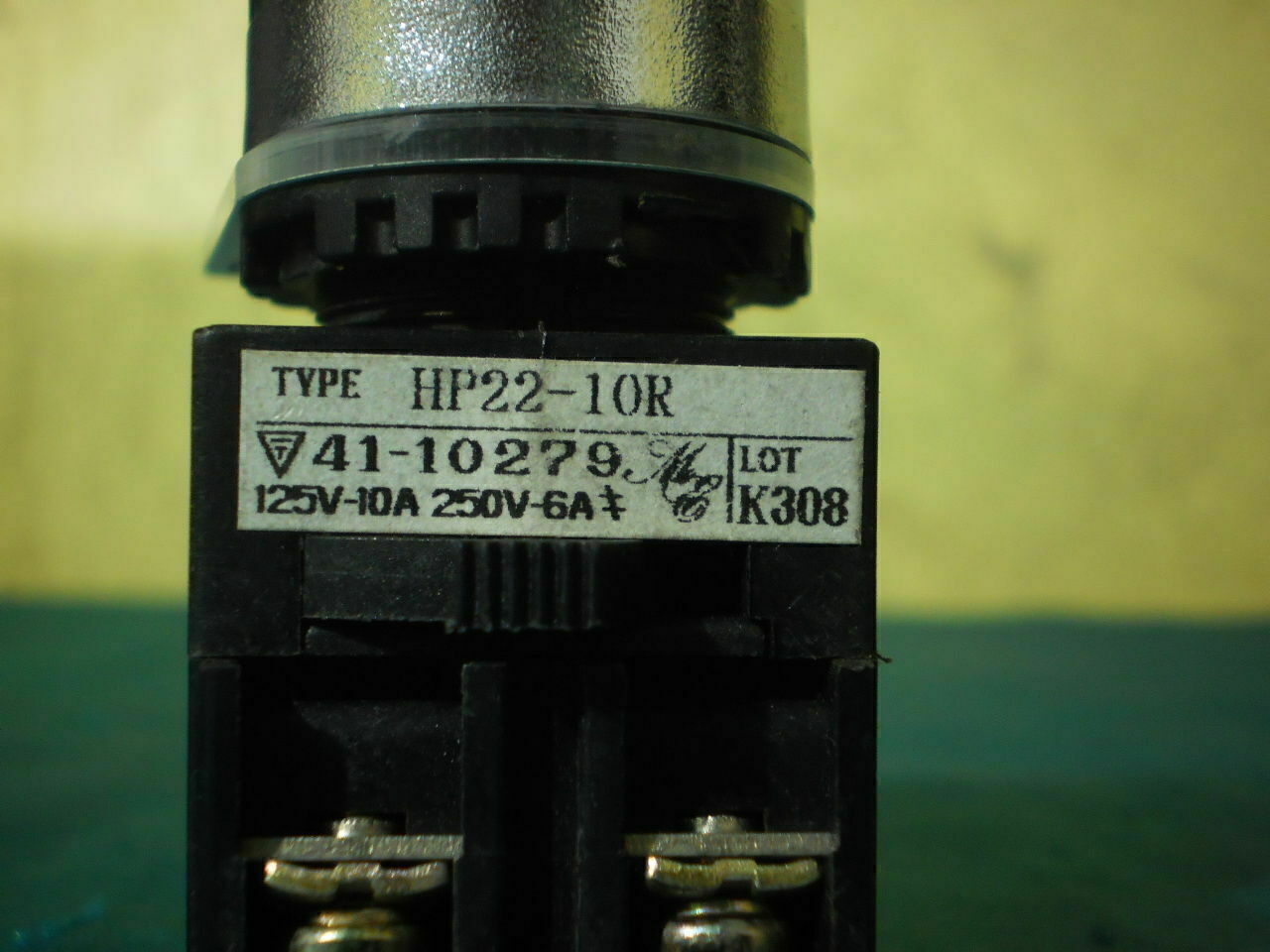 Maruyasu HP22-10K HP2210K Push Button