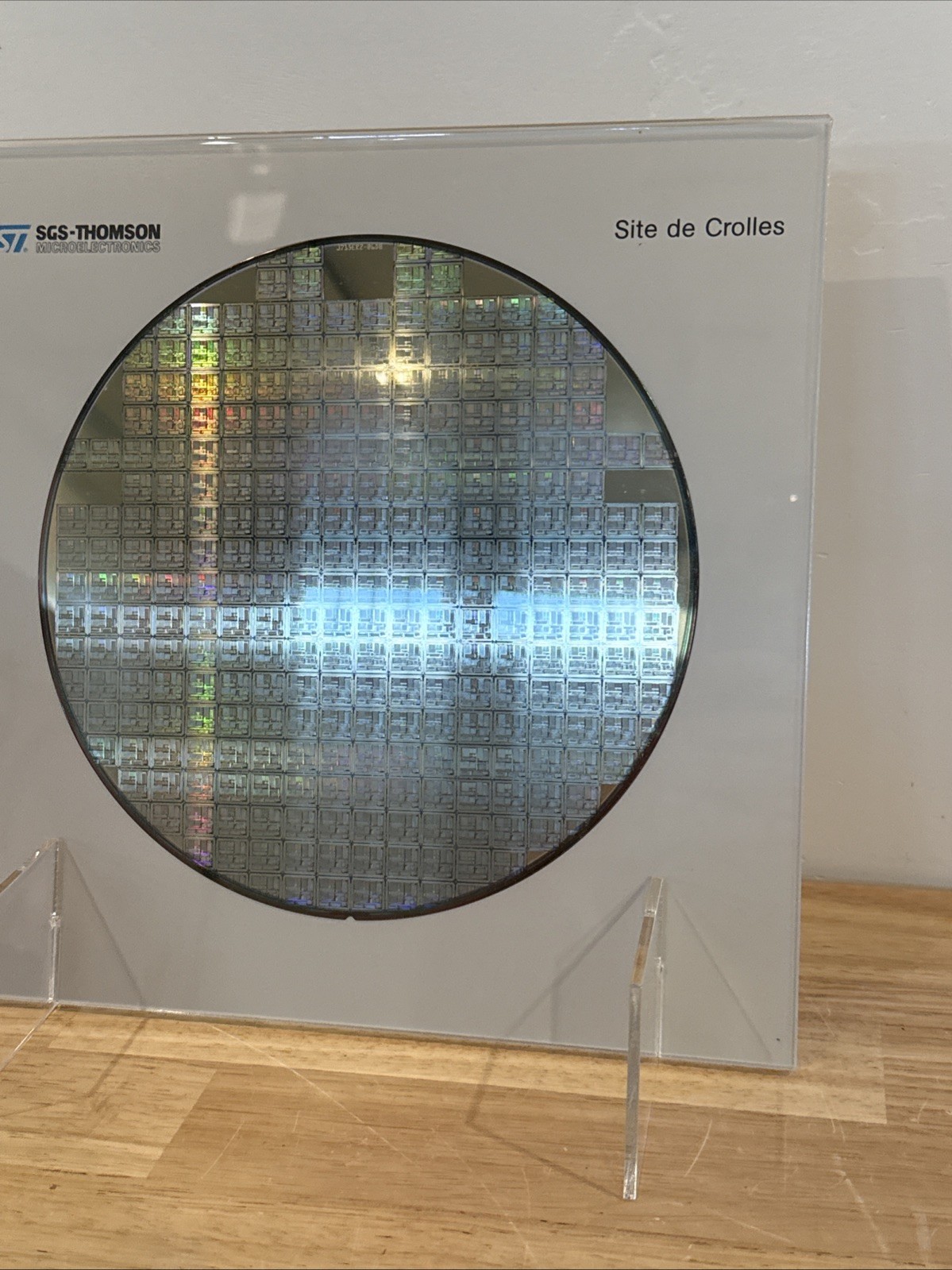 Sgs Thomson Microelectronics Silicone Wafer With Stand 8″ Crolles France STM