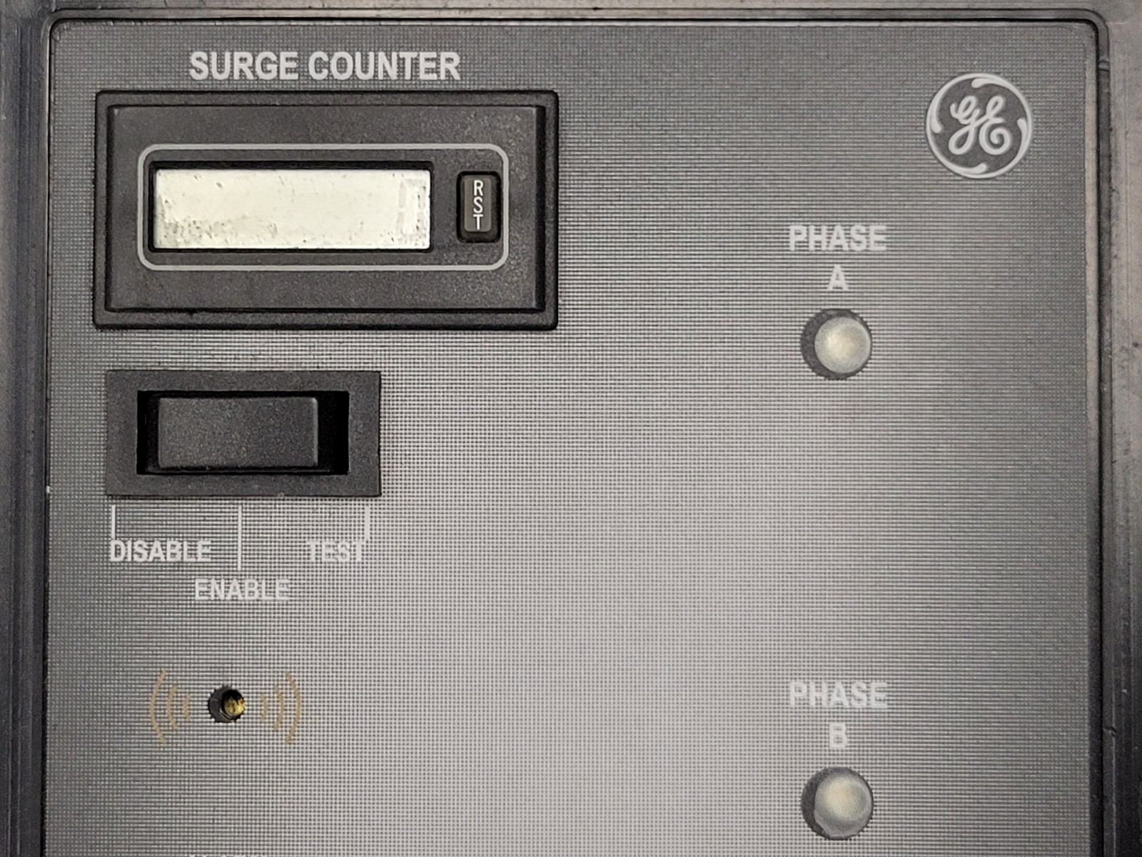 GE General Electric TME120Y065PP Transient Voltage Surge Suppressor TVSS 3PH
