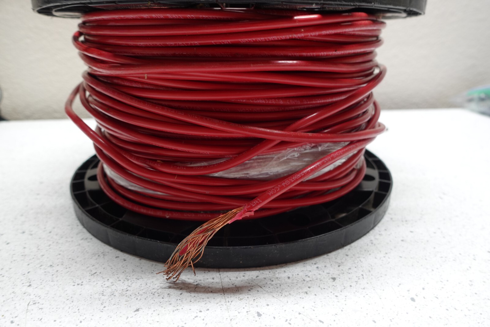Red Wire Southwire 27034805 USA Str Cu
