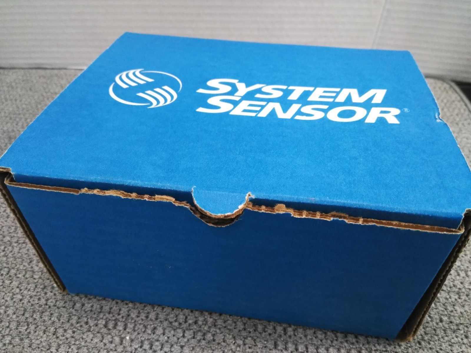 NEW System Sensor SWL Wall Strobe Fire Alarm White ( INDOOR CLEAR LENS)