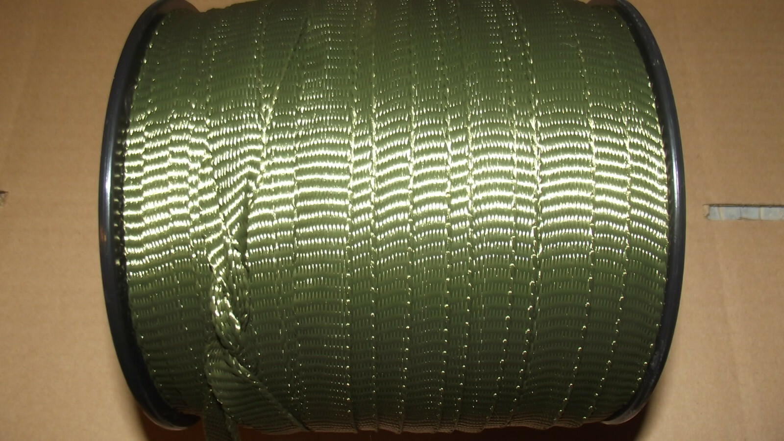5/8″ x 500′ 1800# tensile polyester pull tape, mule tape, webbing, Green, USA