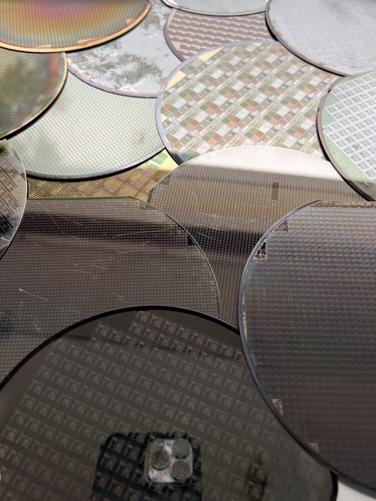 150 MM 6” PATTERNED SILICON WAFERS, LOT OF 50 500 To 600um Thick