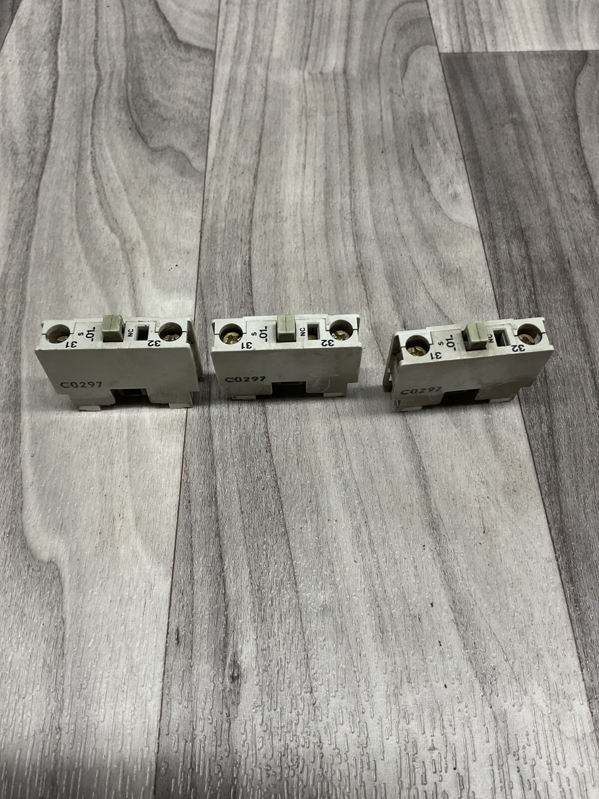 Sprecher + Schuh CA 3-P Contact Block *Lot of 3* #4004PT172