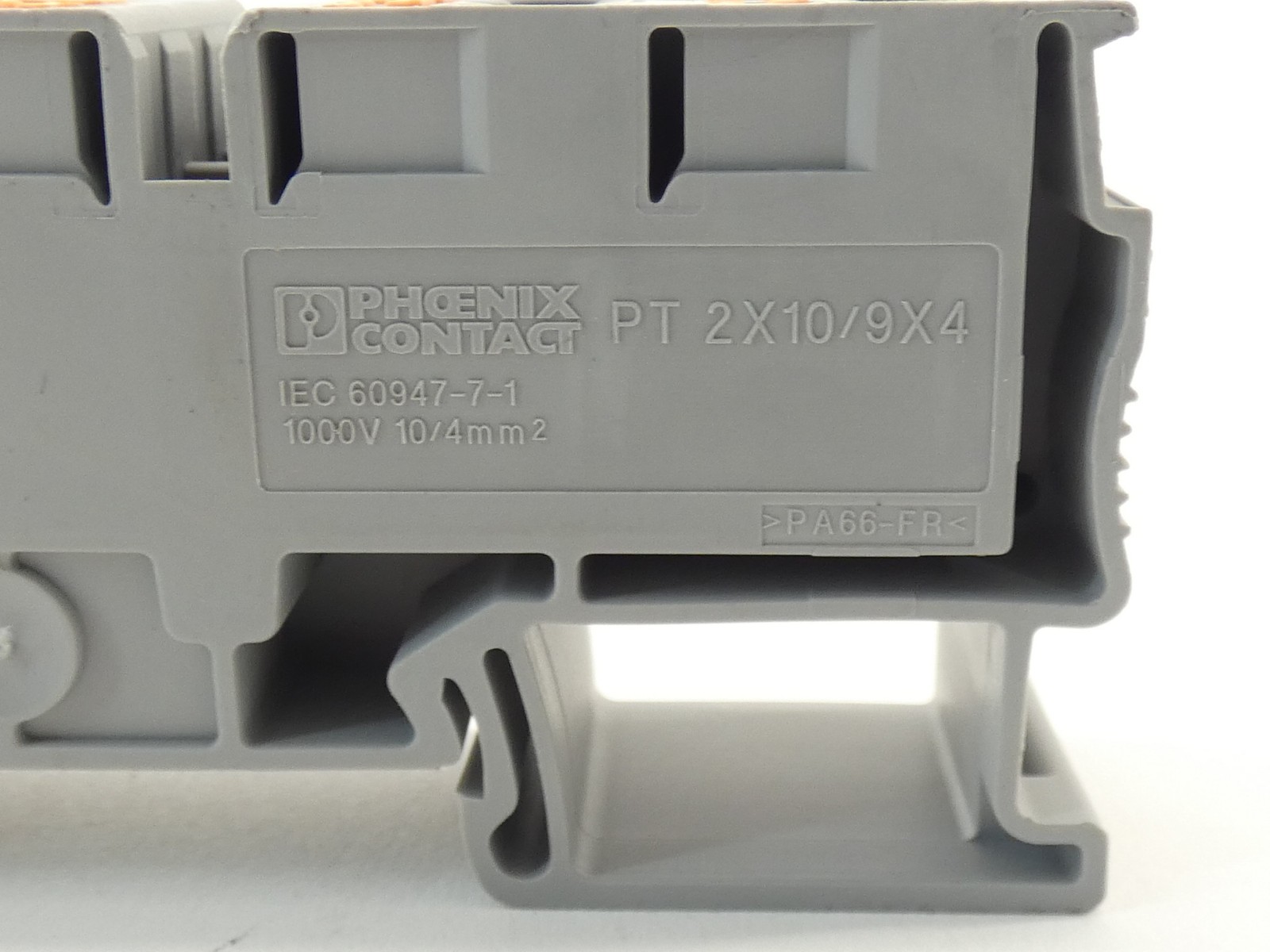 Phoenix Contact 3002369 Potential Collective Terminal PT 2X10/9X4 1000V – NEW…