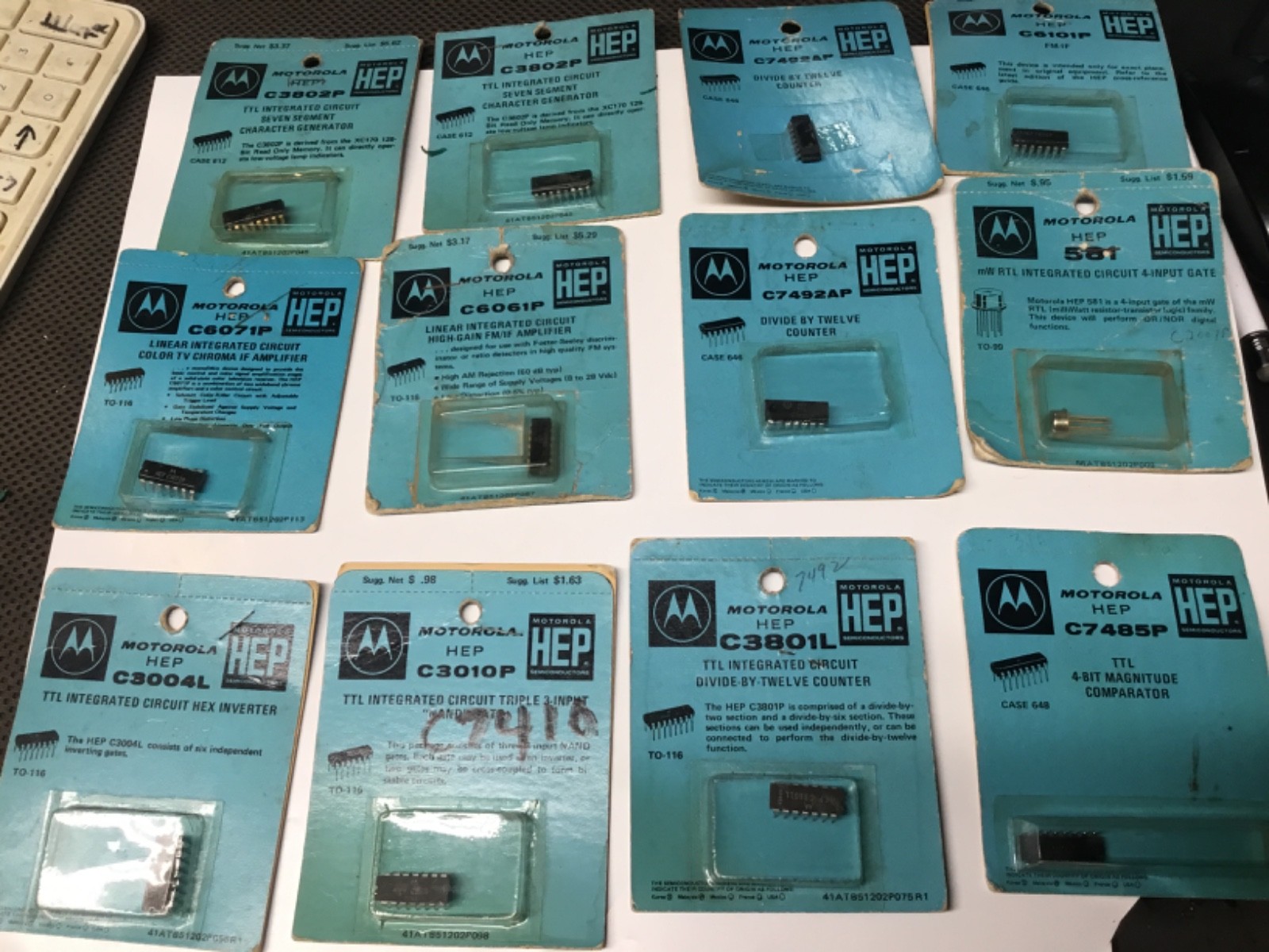 Motorola HEP Lot TTL Integrated circuit Divide x12 7 Segment Character generator