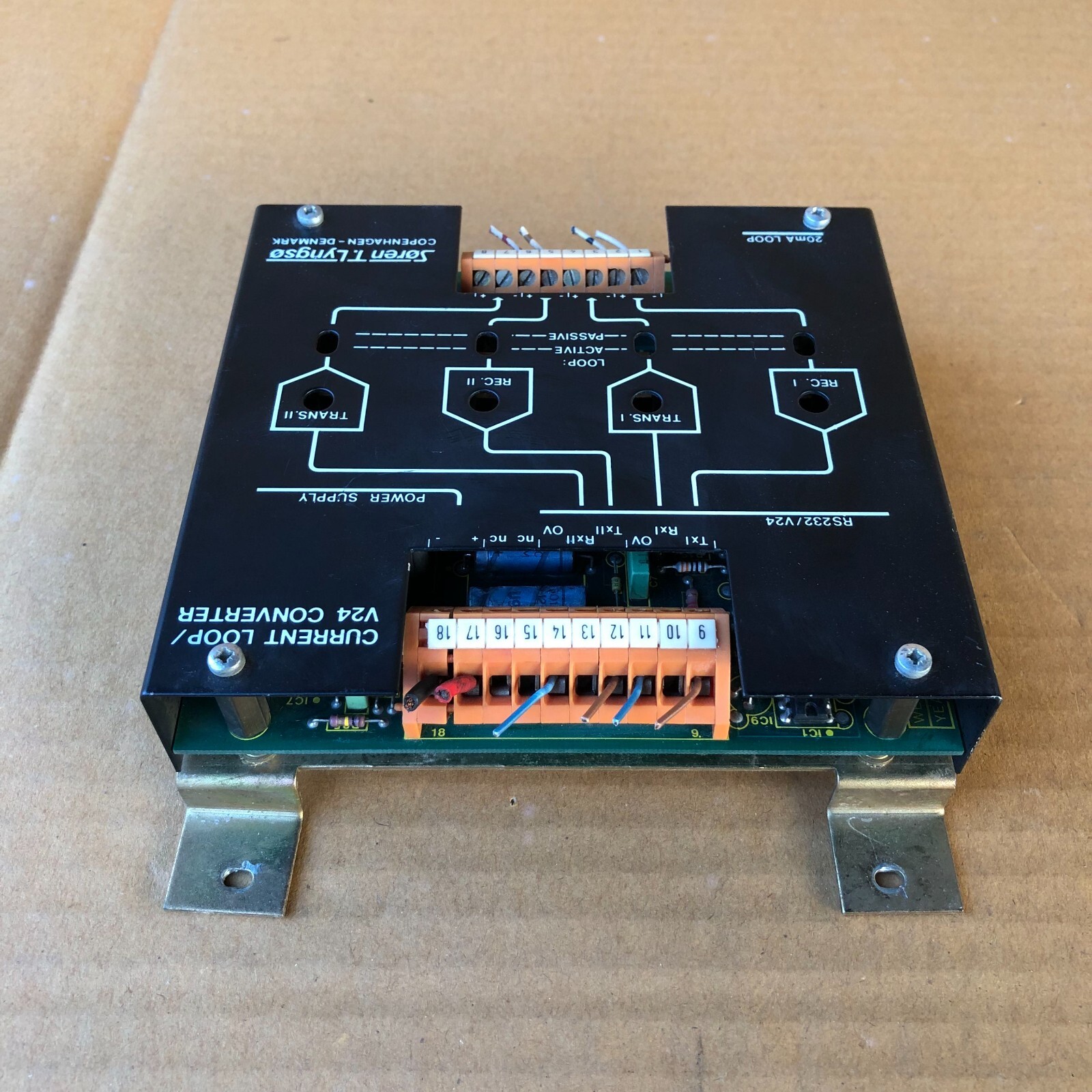 SOREN T.LYNGSO 38515101 CURRENT LOOP V24 CONVERTER