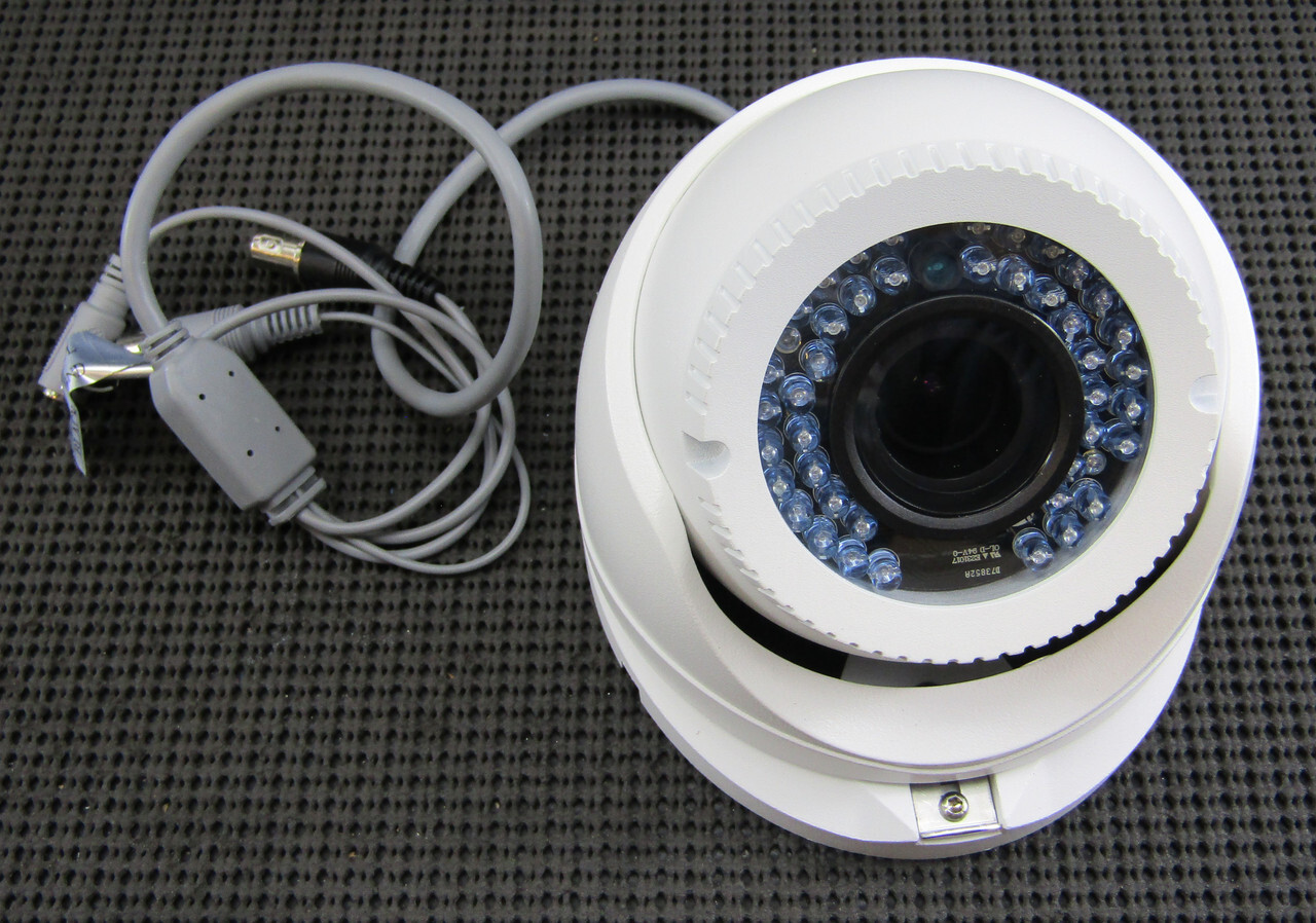 HUNT HAC304-VD4Z INDOOR/OUTDOOR 1080P HD-TVI MOTORIZED MULTI-FOCAL CAMERA