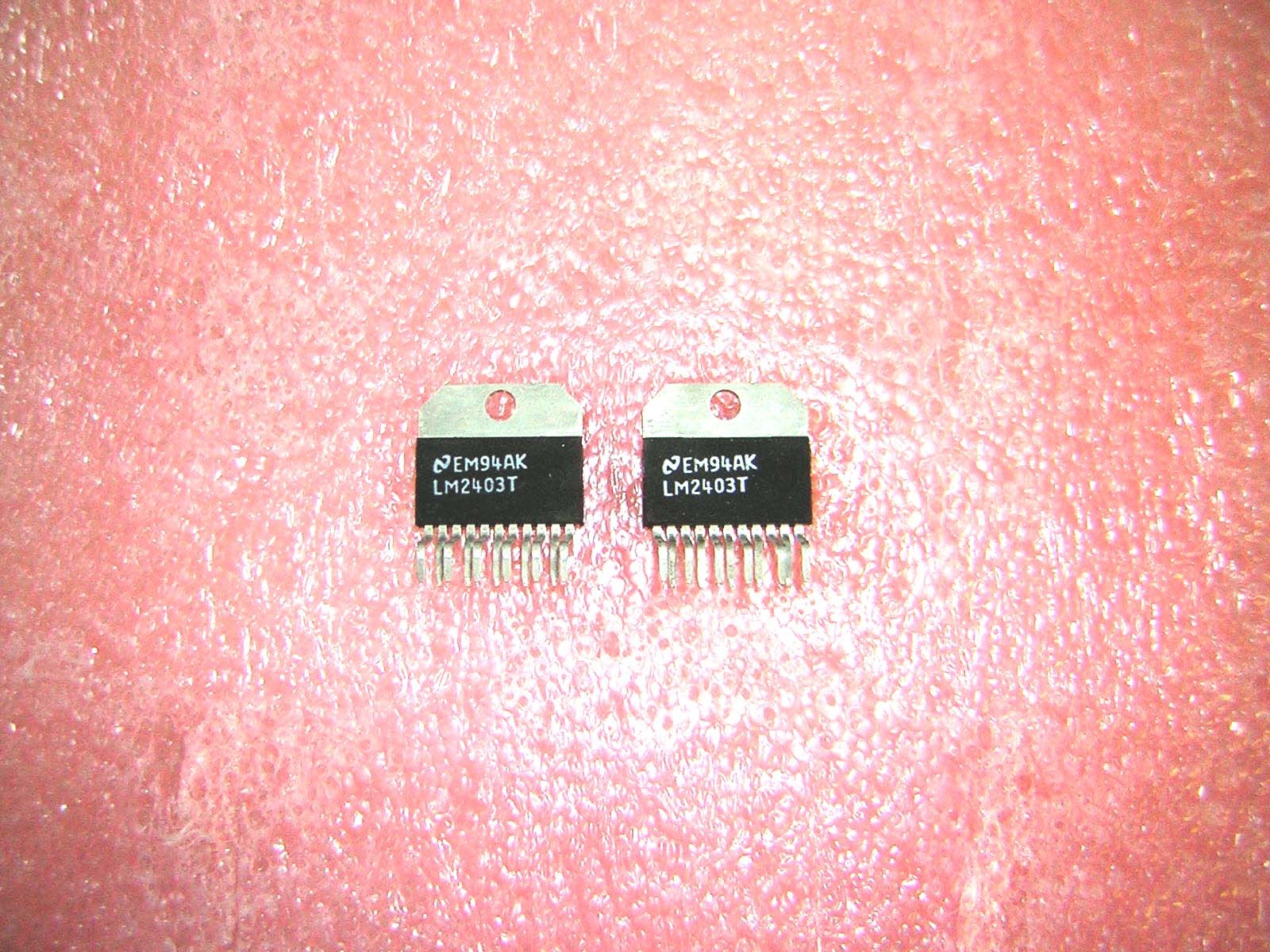 LM2403T – Original parts – Ship from USA ( Lot 2 PCS )