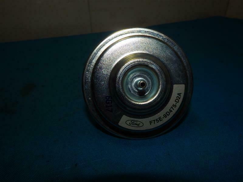 Ford F75E-9D475-D2A F75E9D475D2A EGR Valve New Expedited Shipping