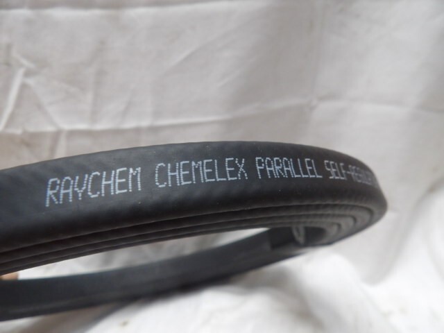 Raychem Parallel Self-Regulating Heating Cable 8BTV-1-CR 8′ Long