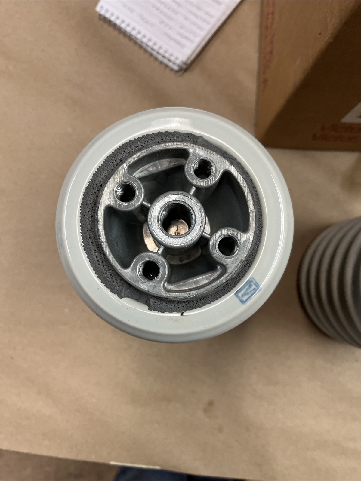 Insulators Newton Newhaven Porcelain Class A-20, 9 Available