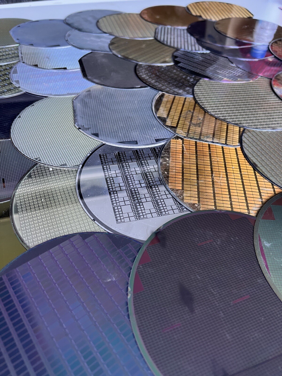 150 MM 6” PATTERNED SILICON WAFERS, LOT OF 50 500 To 600um Thick