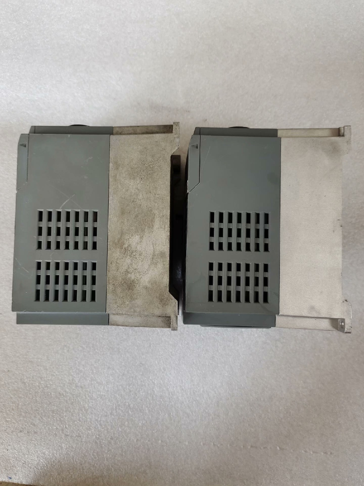 one N2-2P5-M 0.4kw/220v Welcome counteroffer