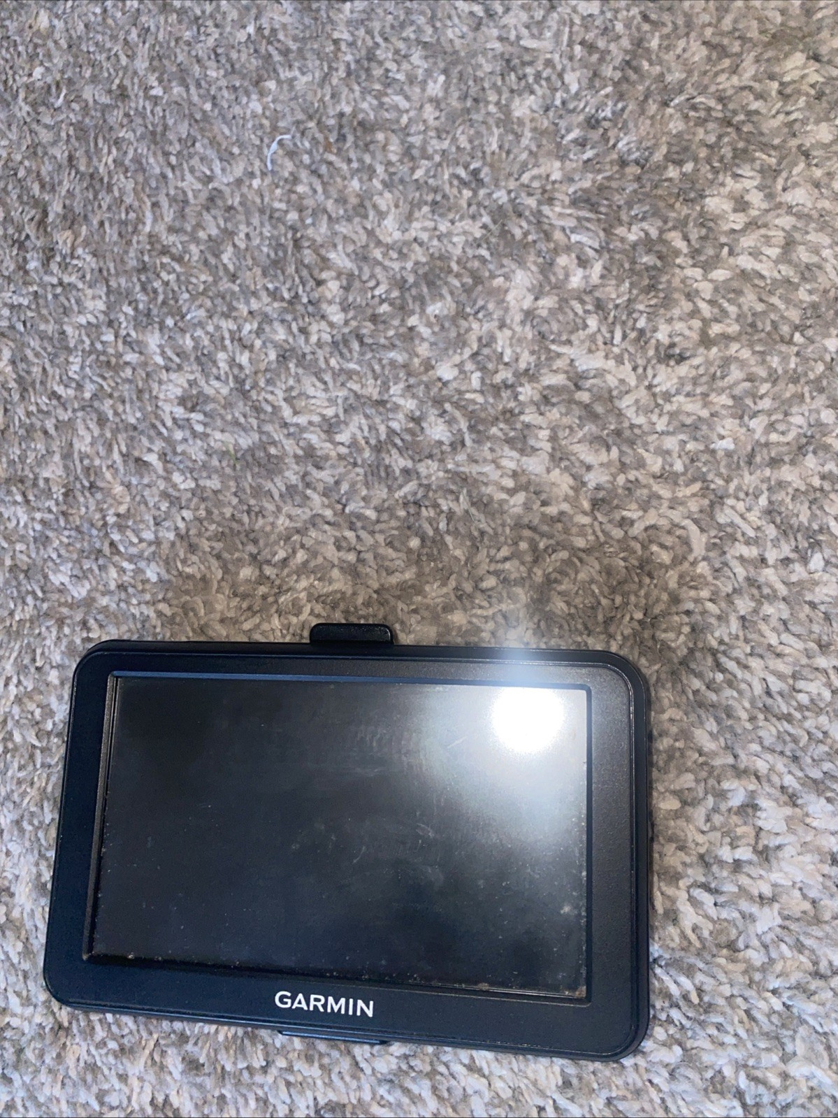GARMIN Nuvi 50 Map Display With Charger and Window Suction Cup Dash Mount