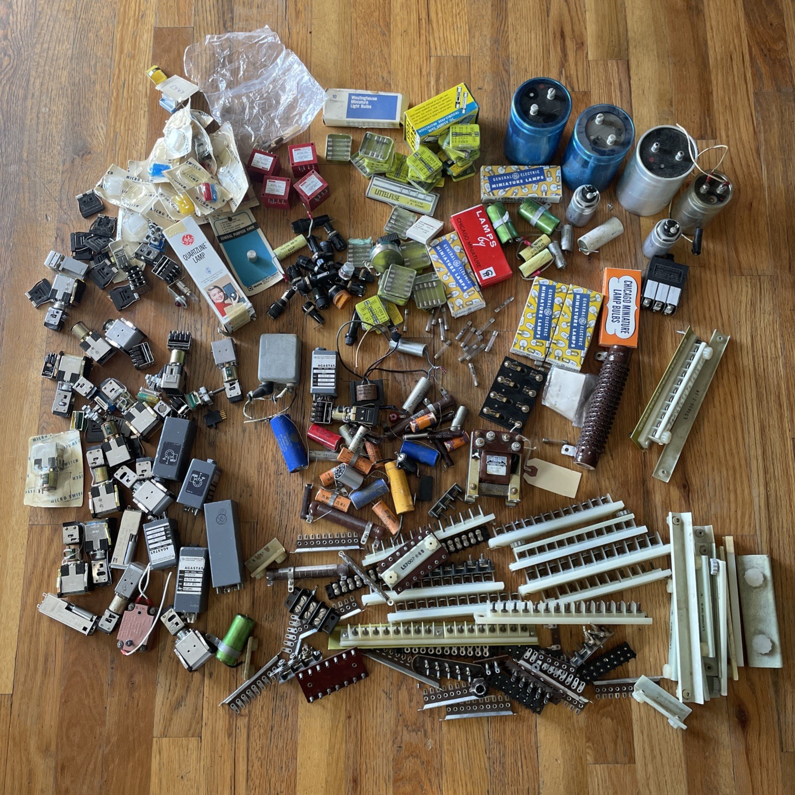 25lb Lot Vtg Electronic Parts Components Capacitors Transformers Microswitches +