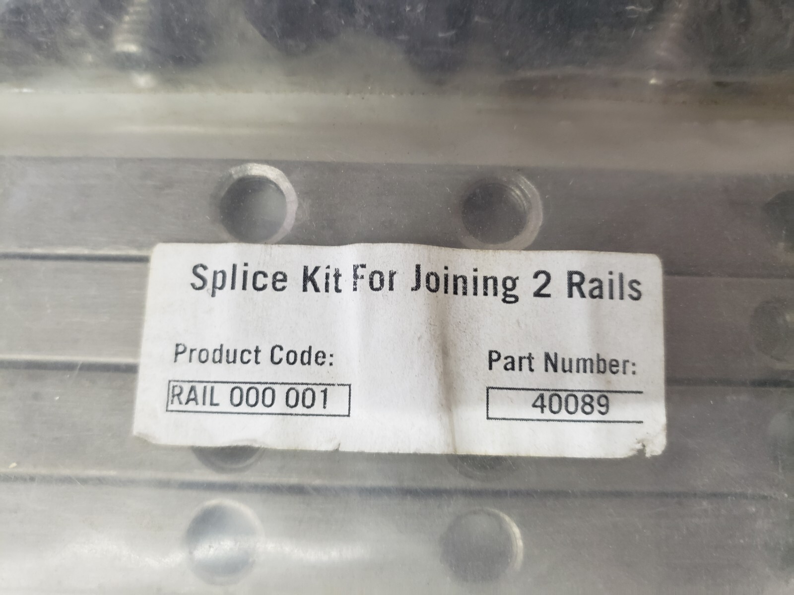 UNUSED – 40089 Splice Kit for Joining 2 Rails RAIL 000 001 Solar