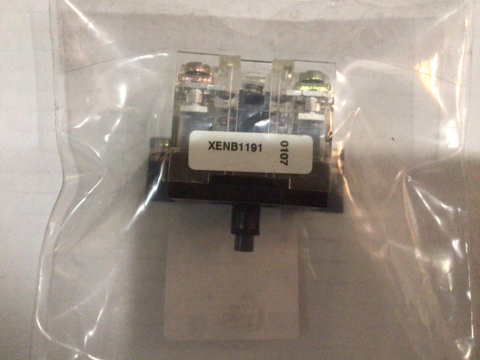 Telemecanique XENB1191 Pendant Station Contact Block 060766 NEW!