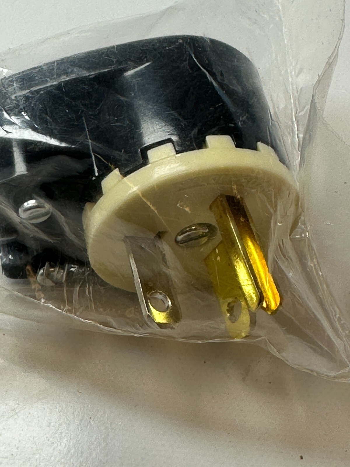 Bryant Electric 5395 Angle Plug 12 adj. Position 20A 125V 2P 3W (Lot of 3) New