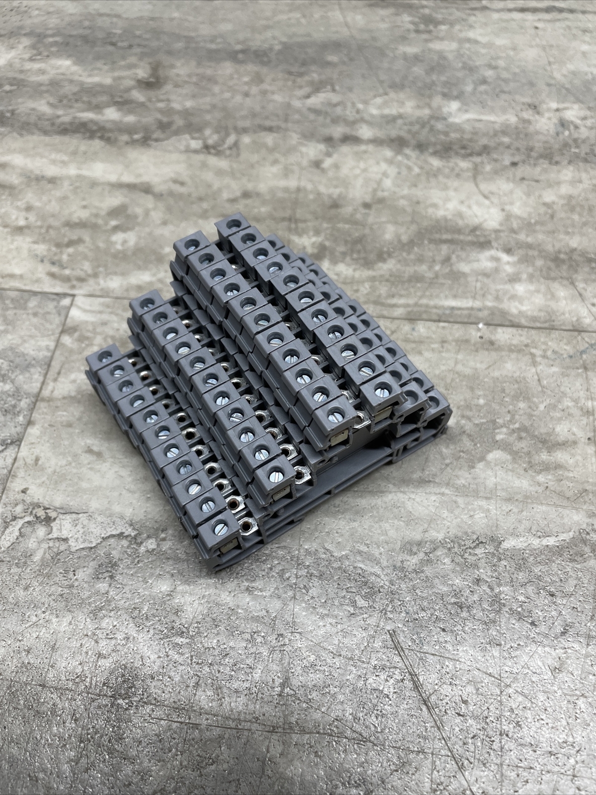 Lot Of 11 ABB Entrelec 1SNA115542R1200 DIN Rail Mount Terminal Block, New