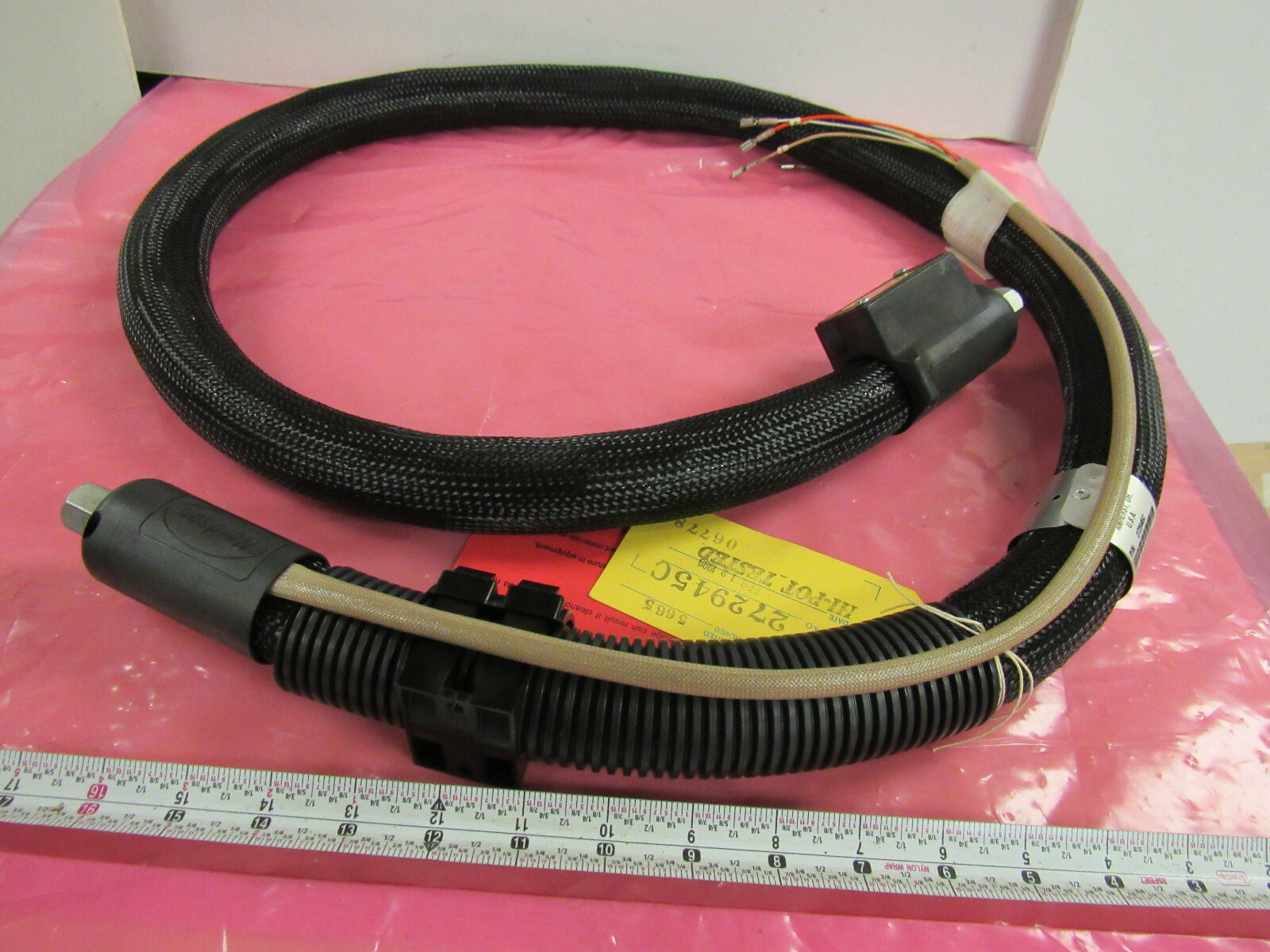 NORDSON 272945C HOT MELT GLUE HOSE 6 FEET 230V 134W 1500PSI ***NNB***